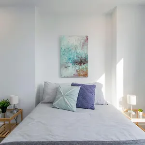  Apartment Luxurious 3 Bedroom Brand New Town House Canada