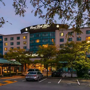 Grand Park Vancouver Airport, Ascend Collection Hotel Richmond