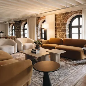  Apartment Saint Sulpice Lofts By Bakan - Old Canada